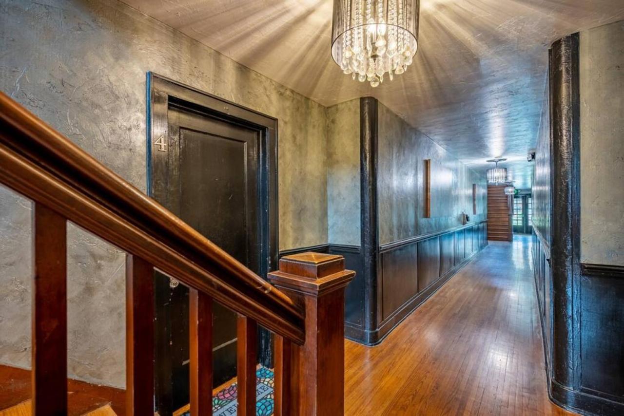 Elegant And Historic Getaway Close To Everything Oklahoma City Eksteriør billede
